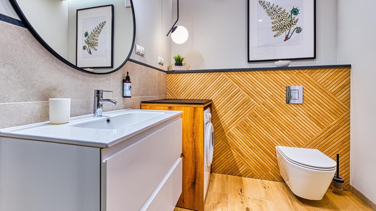 Apartamenty Vip Centrum - Wczasowa 17 By Royal Aparts Świeradów-Zdrój Extérieur photo