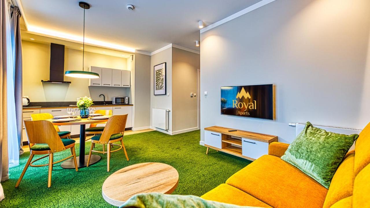 Apartamenty Vip Centrum - Wczasowa 17 By Royal Aparts Świeradów-Zdrój Extérieur photo