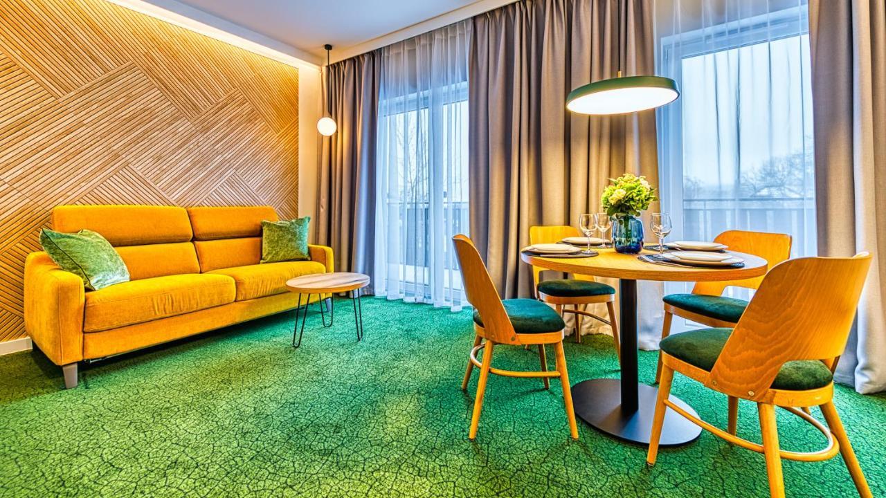 Apartamenty Vip Centrum - Wczasowa 17 By Royal Aparts Świeradów-Zdrój Extérieur photo